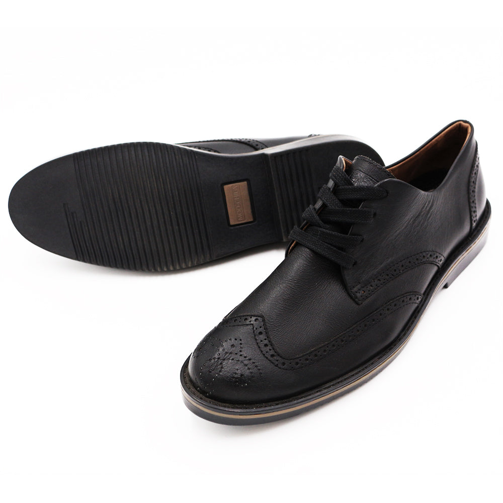 Wingtips Wingtips